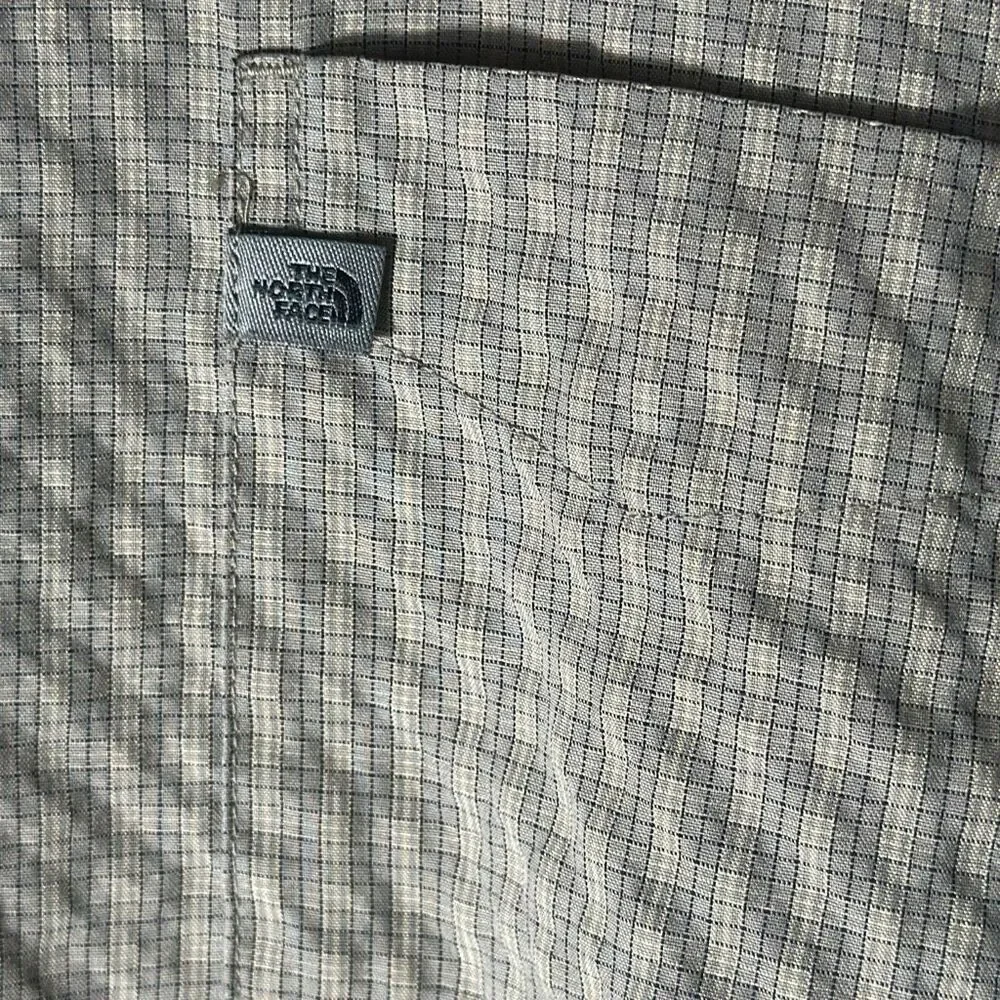 North Face Men’s Long Sleeve Button‎ Down Tan Black Plaid Shirt size medium